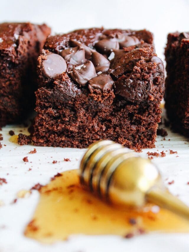 BROWNIES WITH HONEY