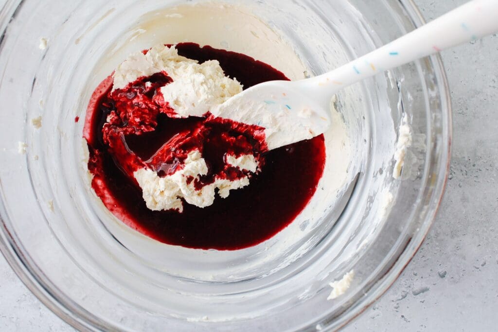 how to make blackberry cream cheese frosting 