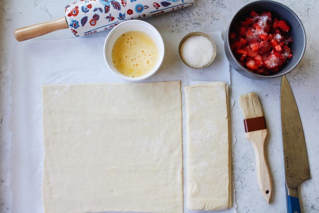 ingredients for puff pastry strawberry turnovers