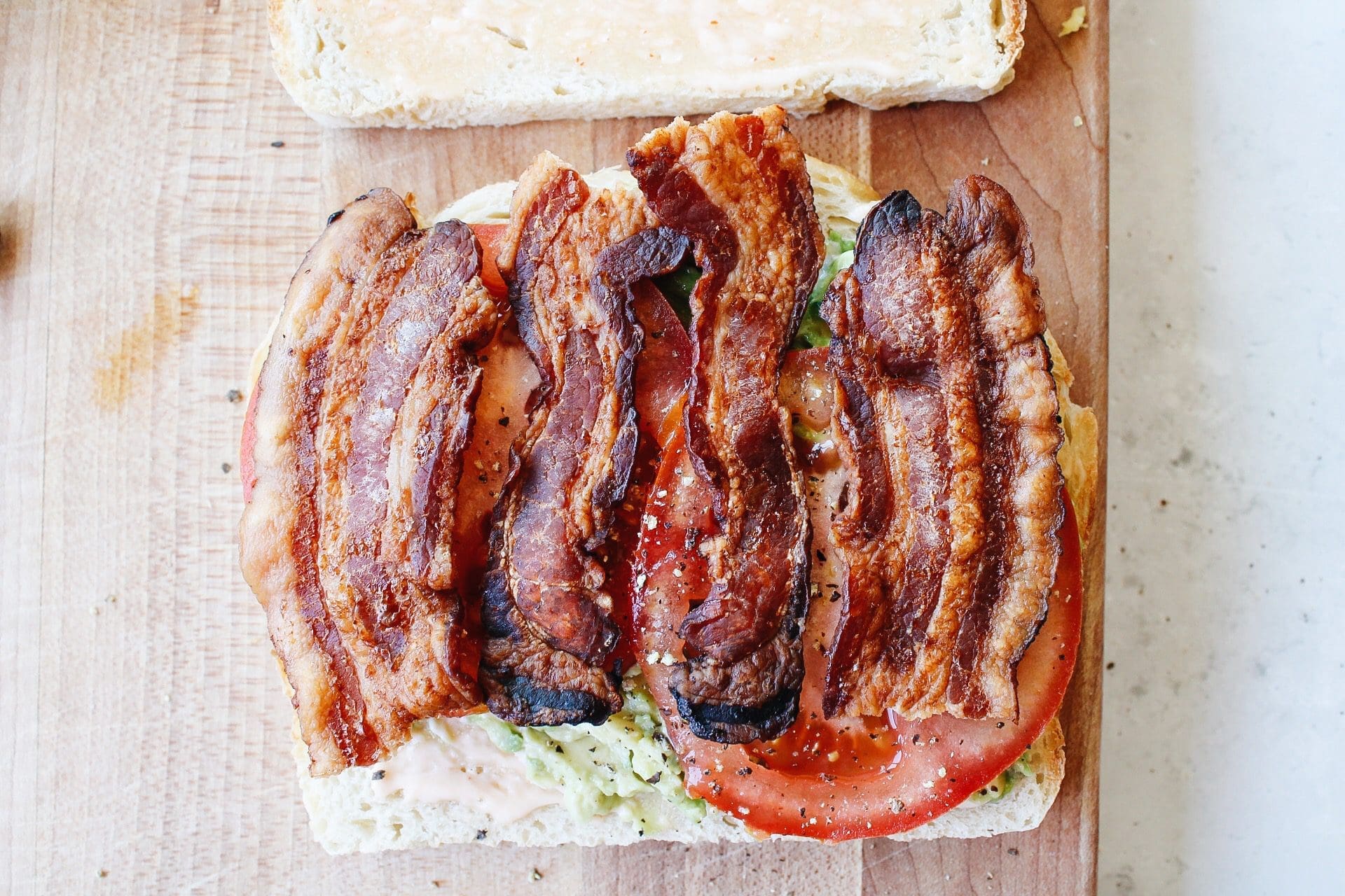 Avocado BLT Sandwich with Sriracha Mayo - The Fig Jar